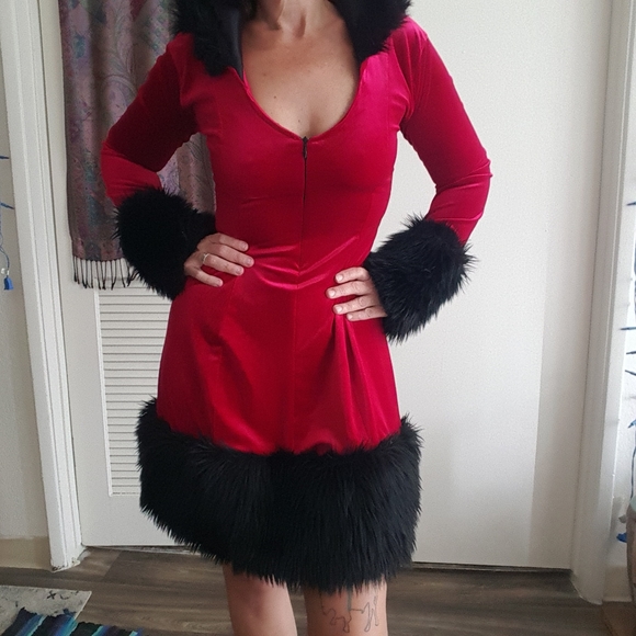 🌙J. VALENTINE Red Velvet Dress - Picture 3 of 16